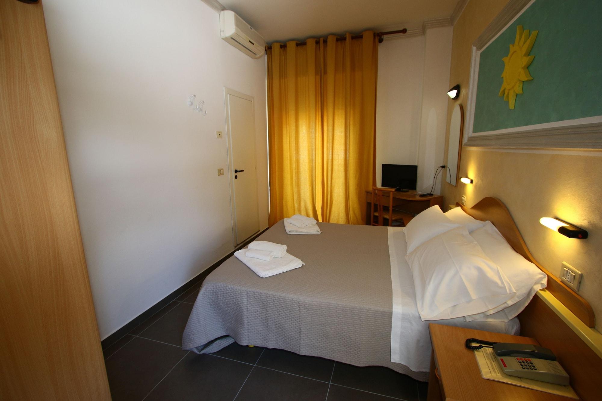 ריצ'יונה Hotel De Amicis מראה חיצוני תמונה