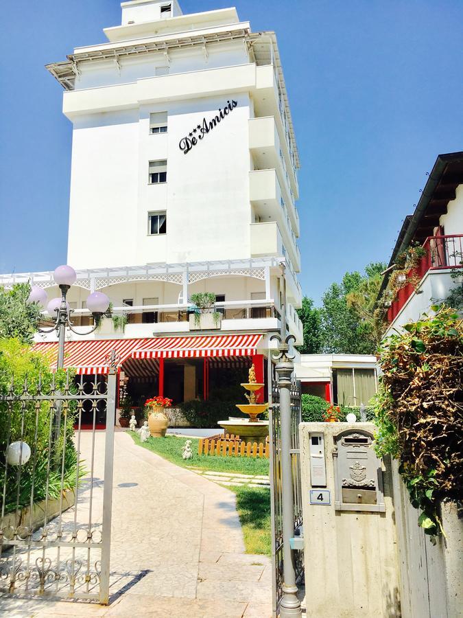 ריצ'יונה Hotel De Amicis מראה חיצוני תמונה