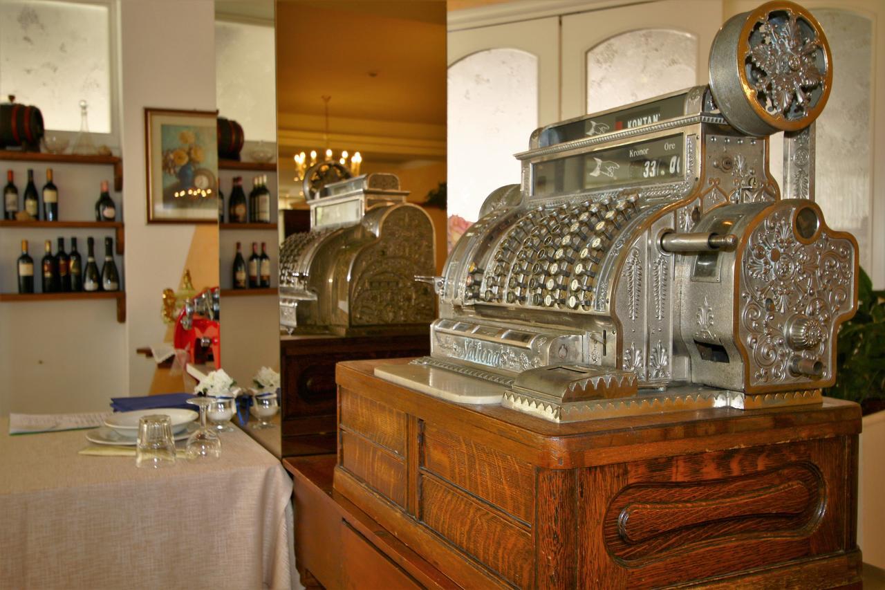 ריצ'יונה Hotel De Amicis מראה חיצוני תמונה