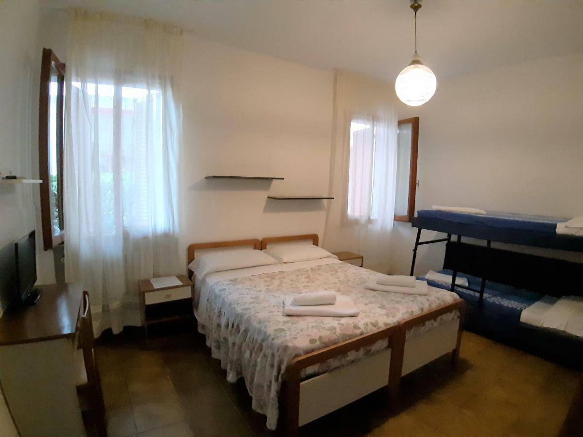 ריצ'יונה Hotel De Amicis מראה חיצוני תמונה